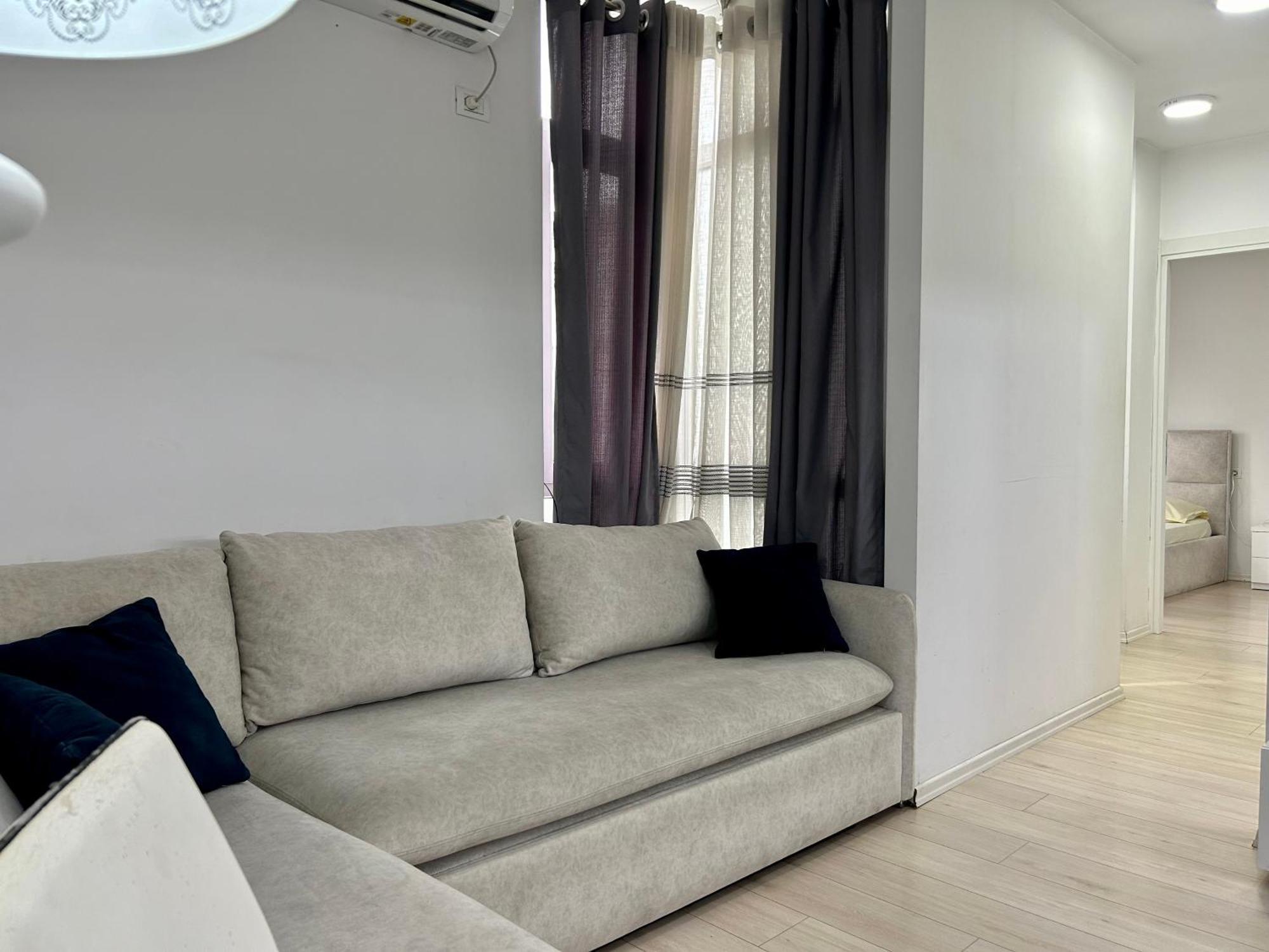 A&X Lovely And Central Apartment - 24H Self Check-In Tirana Exterior foto