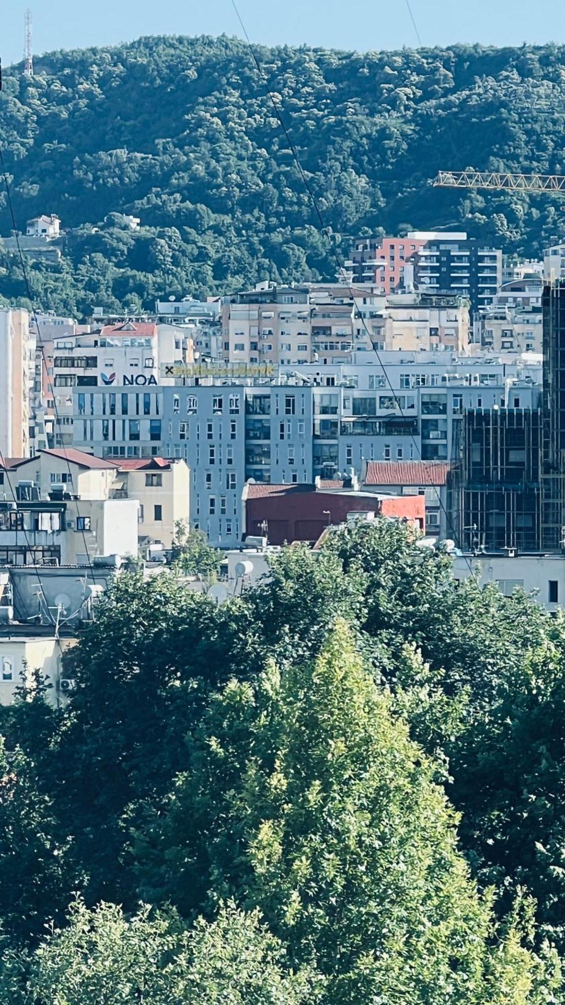 A&X Lovely And Central Apartment - 24H Self Check-In Tirana Exterior foto